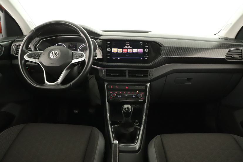 Volkswagen T-Cross, 2020