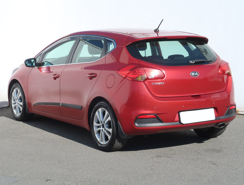 Kia Ceed, 2012