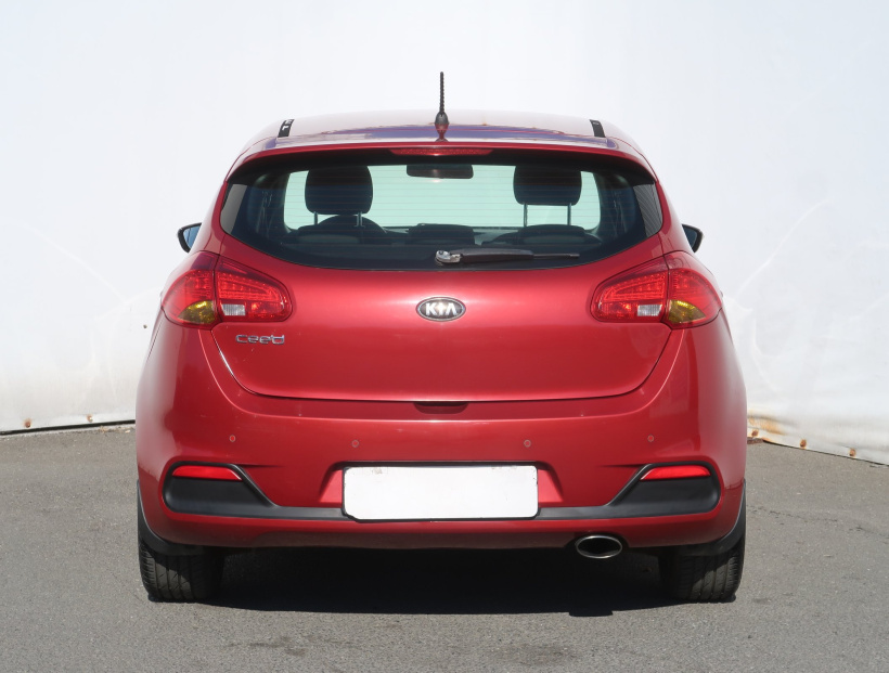 Kia Ceed, 2012