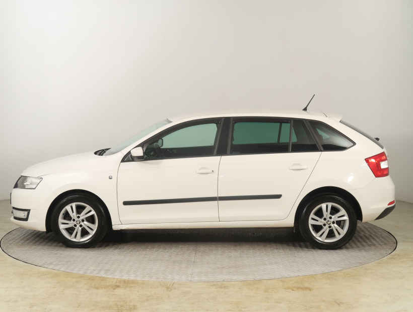 Škoda Rapid Spaceback, 2014