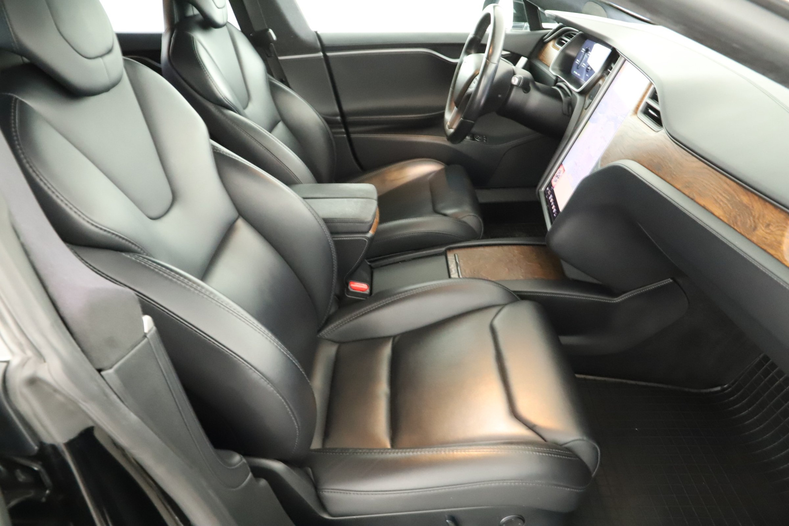 Tesla Model S 100D – fotografie 10