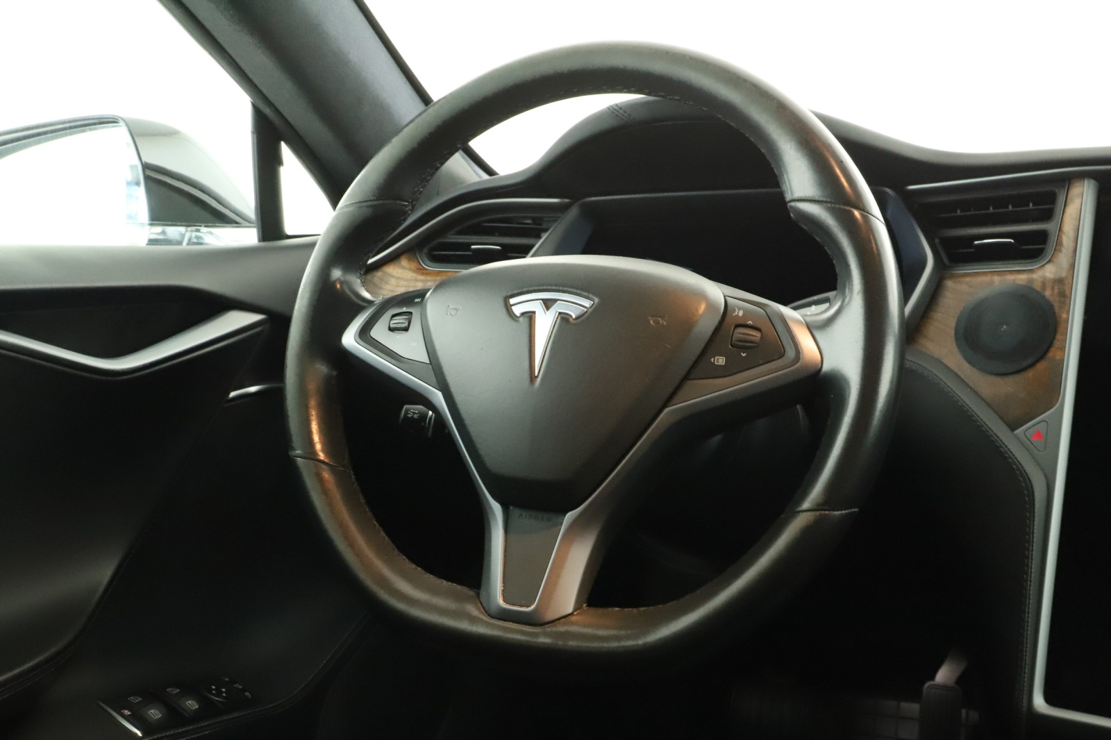 Tesla Model S 100D – fotografie 14