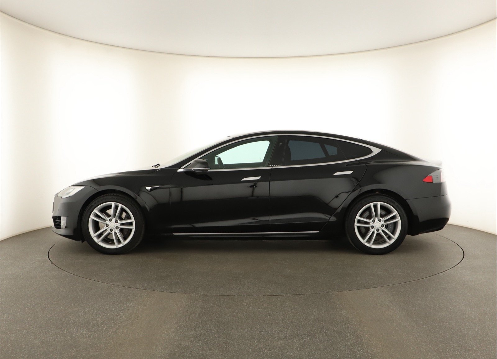 Tesla Model S 100D – fotografie 4