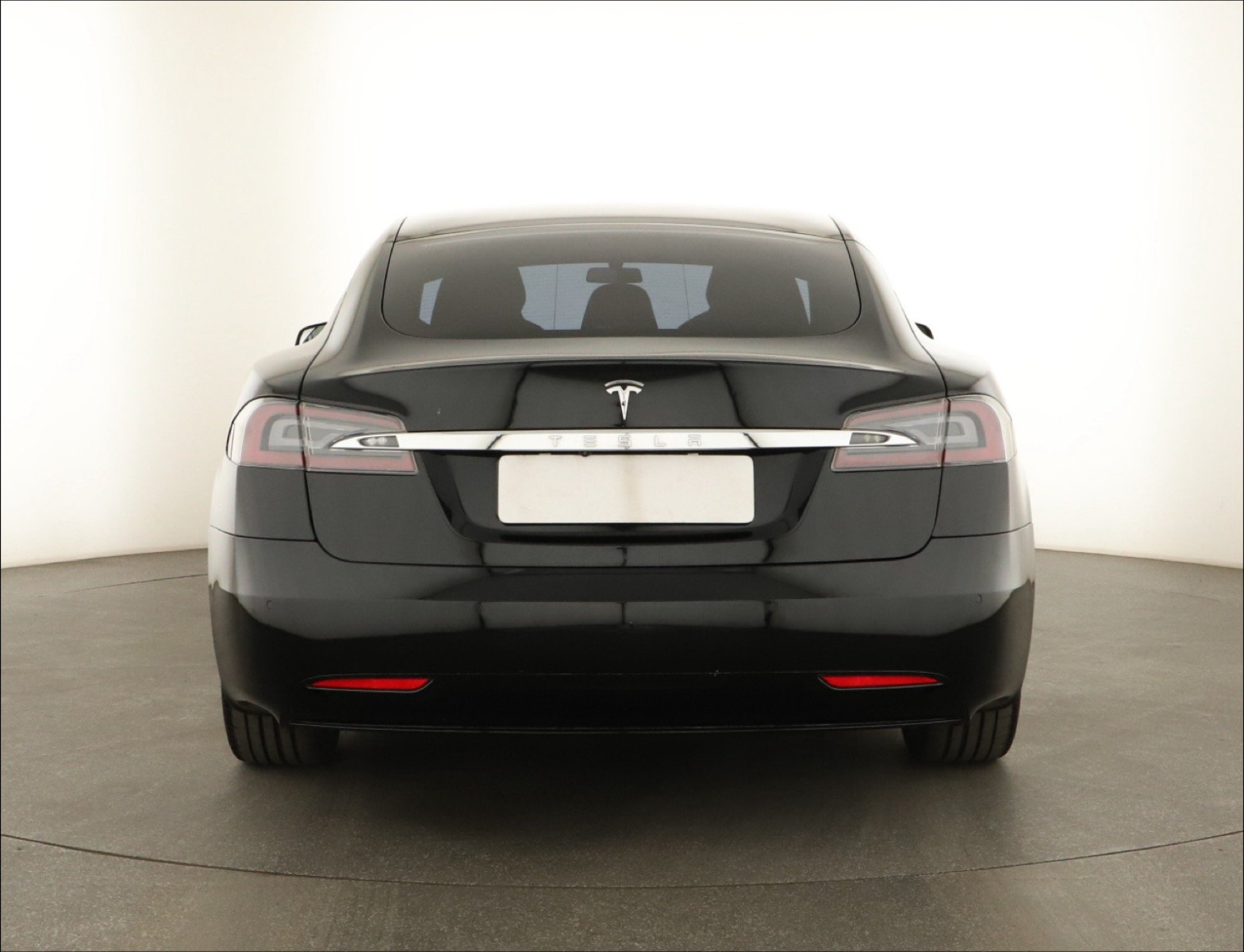 Tesla Model S 100D – fotografie 6