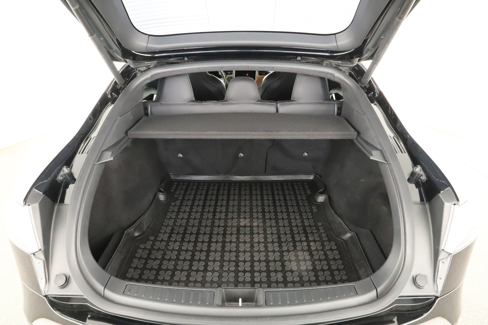 Tesla Model S 100D – fotografie 23