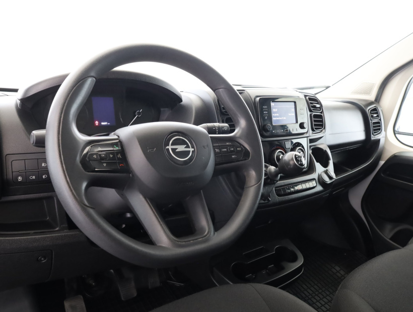 Opel Movano, 2024