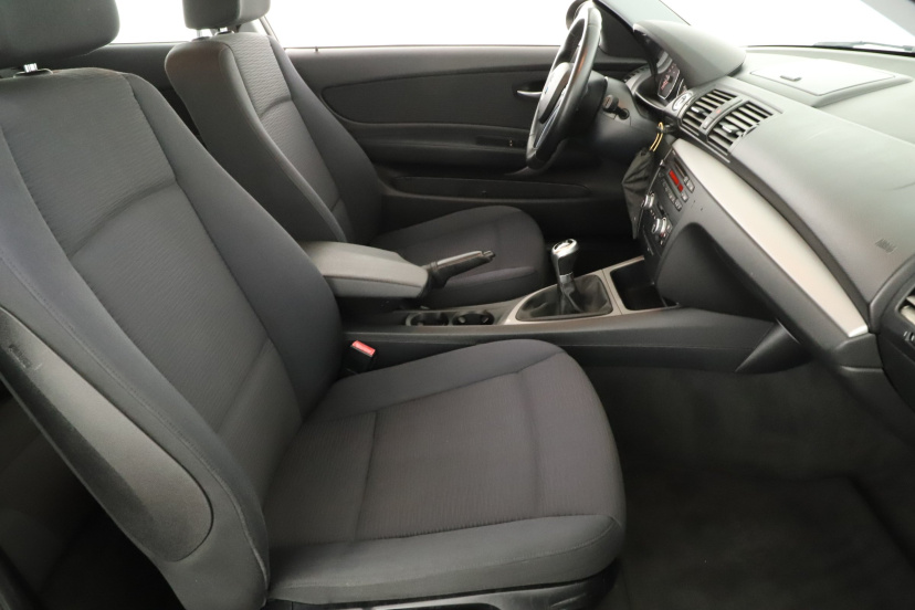 BMW 1, 2009