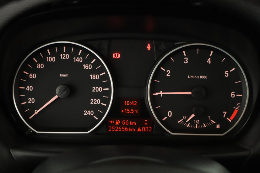 BMW 1, 2009