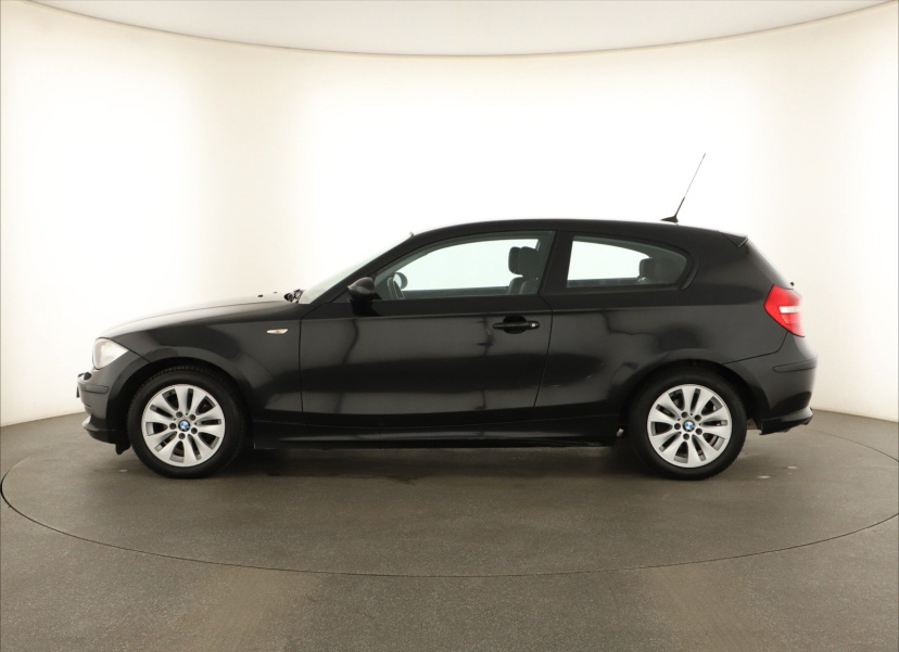 BMW 1, 2009