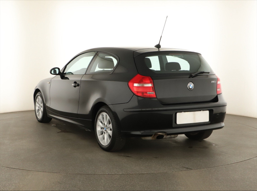 BMW 1, 2009