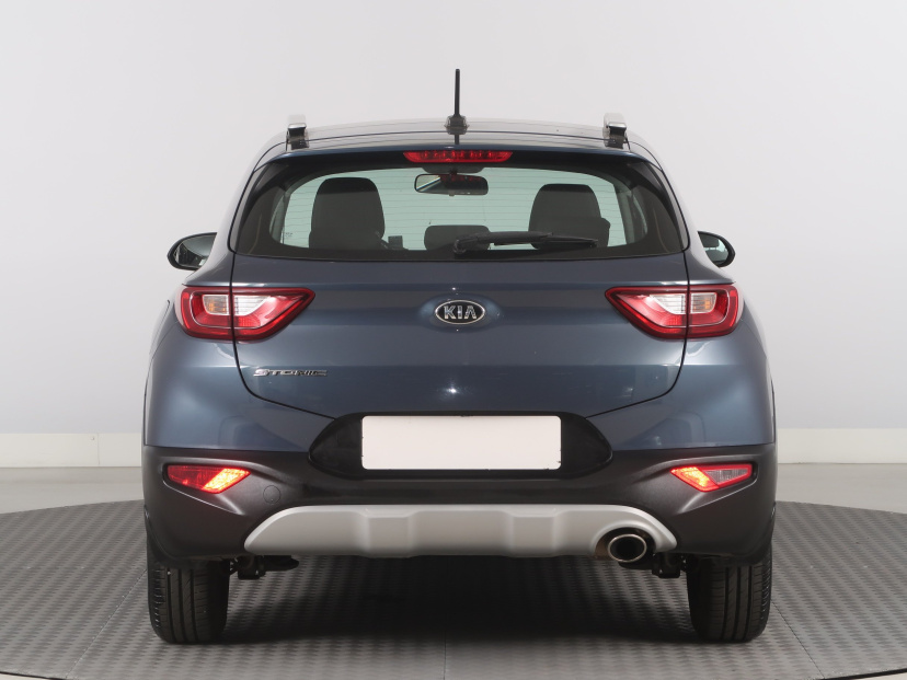 Kia Stonic, 2021