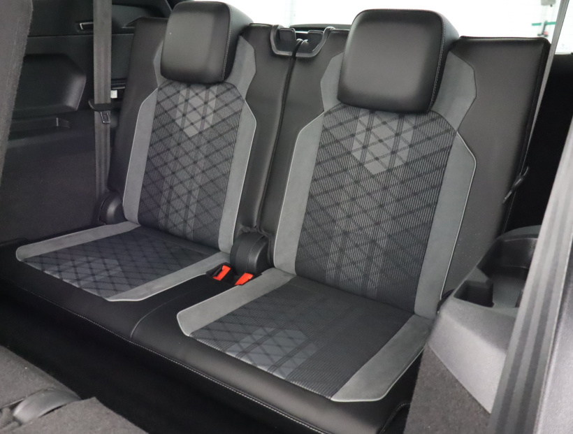 Volkswagen Tiguan Allspace, 2022