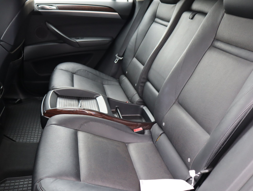 BMW X6, 2010