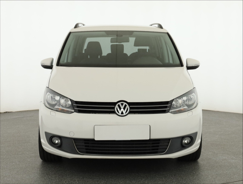 Volkswagen Touran, 2011