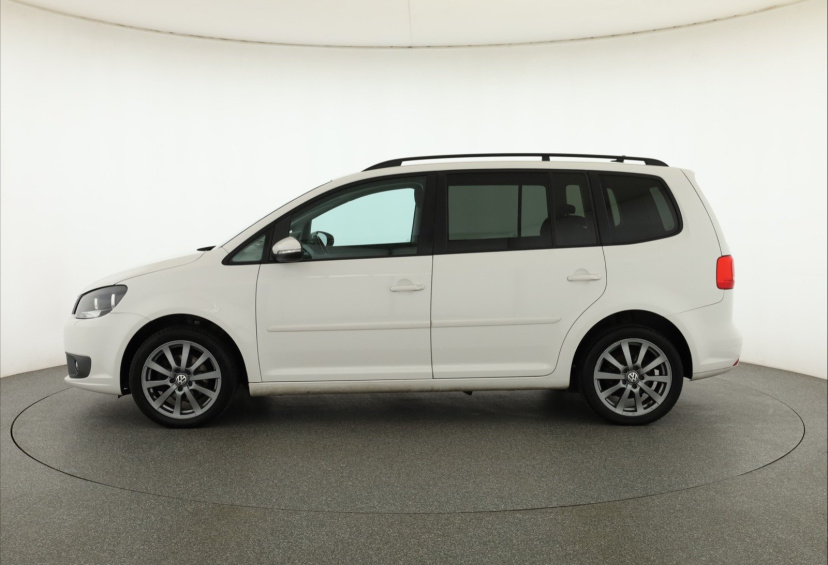Volkswagen Touran, 2011