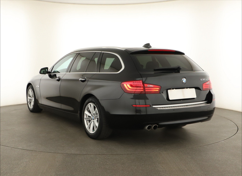 BMW 5, 2013