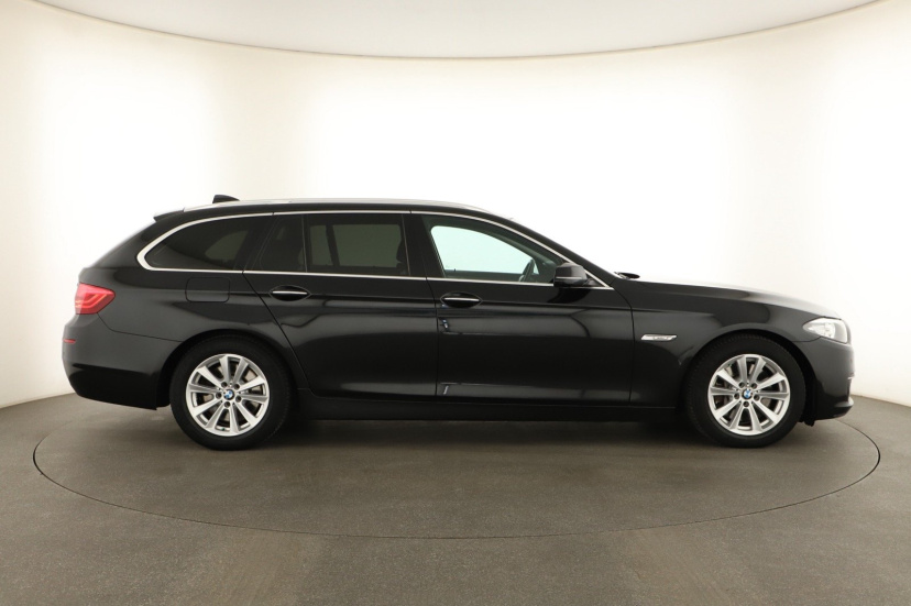 BMW 5, 2013
