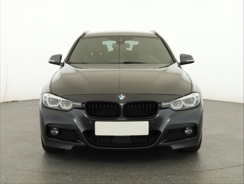 BMW 3, 2019