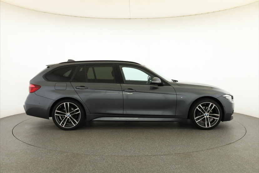 BMW 3, 2019