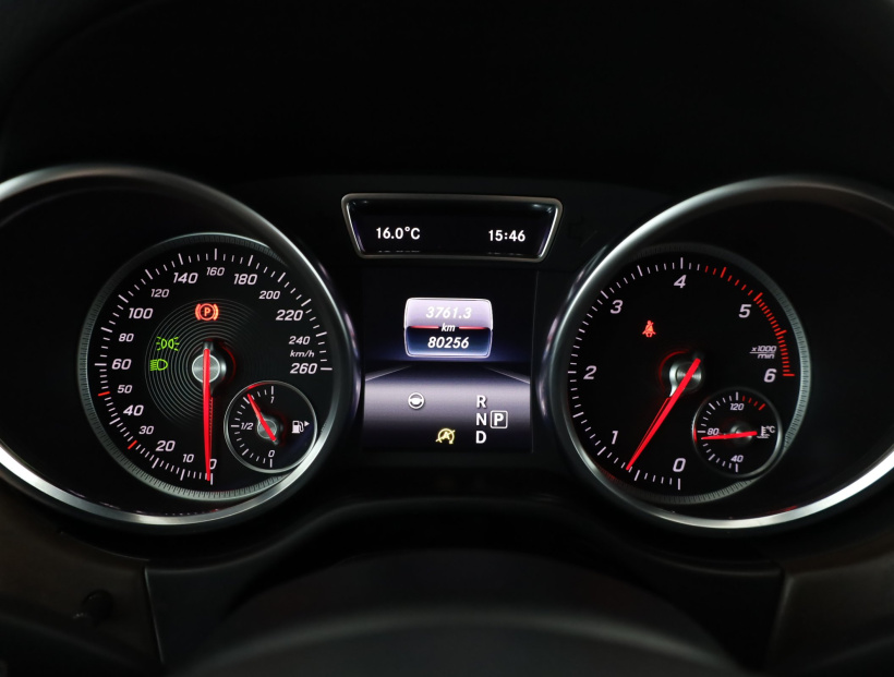 Mercedes-Benz GLE, 2016