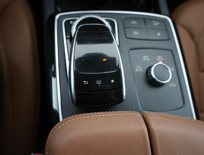 Mercedes-Benz GLE, 2016