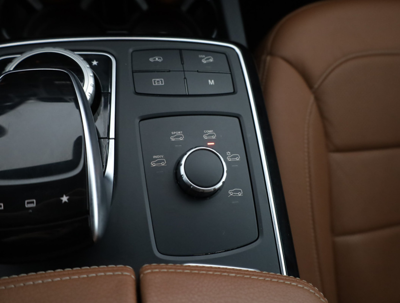 Mercedes-Benz GLE, 2016