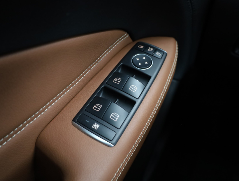 Mercedes-Benz GLE, 2016