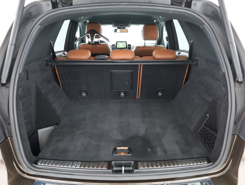 Mercedes-Benz GLE, 2016