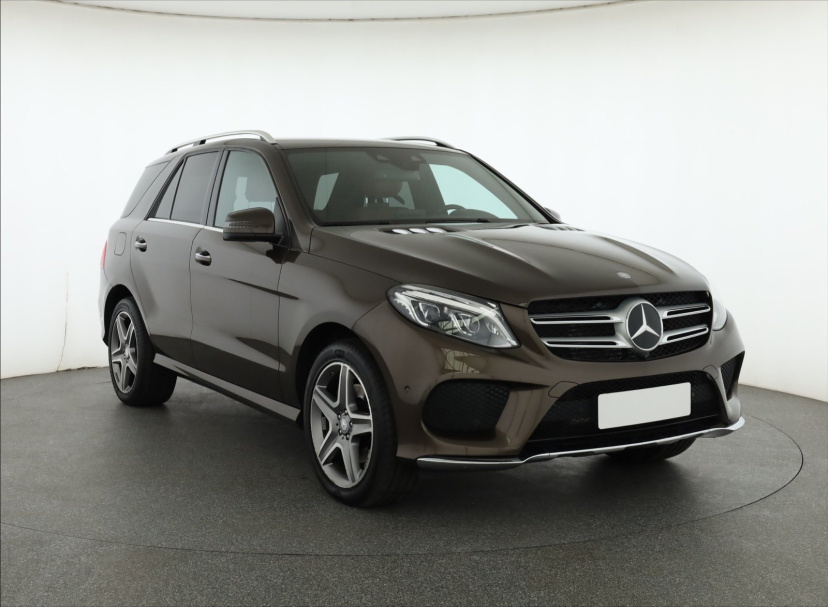 Mercedes-Benz GLE, 2016