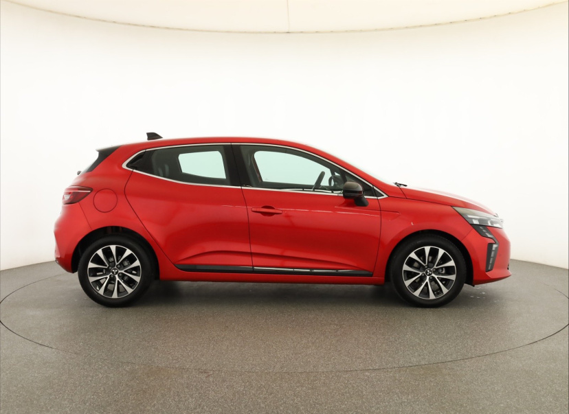 Mitsubishi Colt, 2025