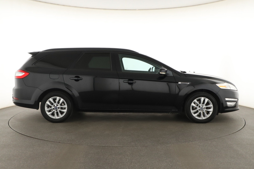 Ford Mondeo, 2012