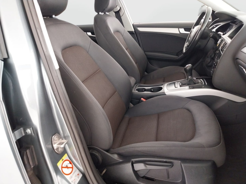 Audi A4 Allroad, 2011
