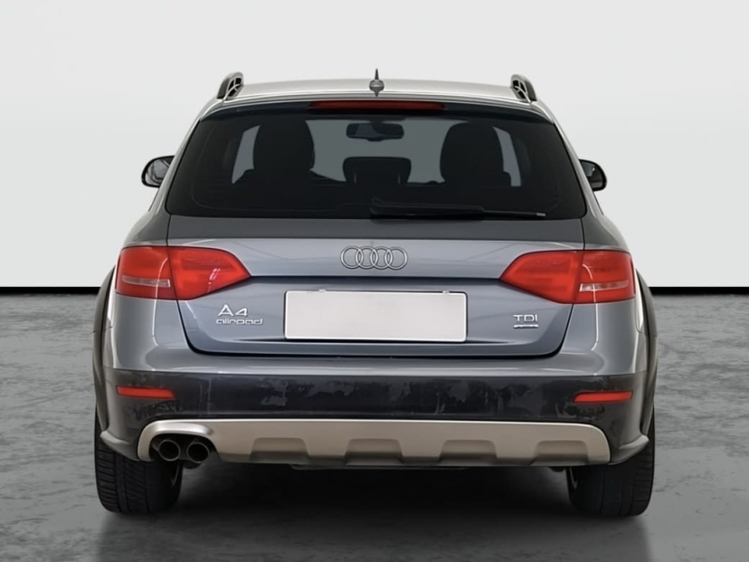 Audi A4 Allroad, 2011