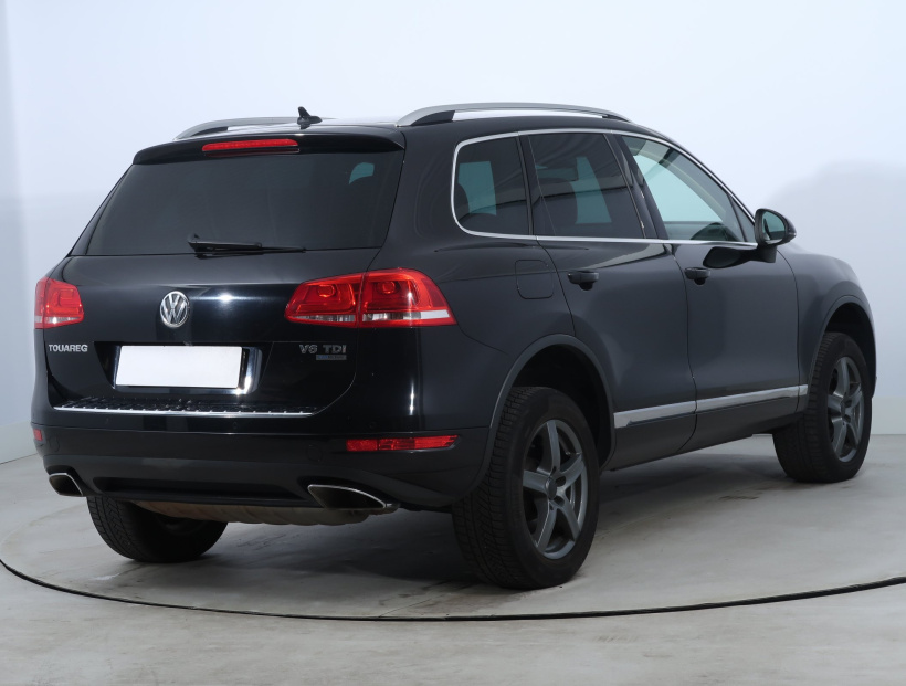 Volkswagen Touareg, 2010
