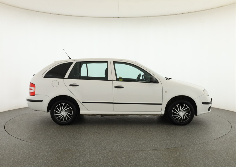 Škoda Fabia, 2005