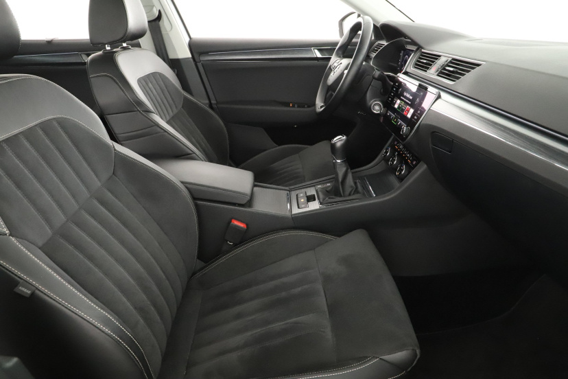 Škoda Superb, 2021