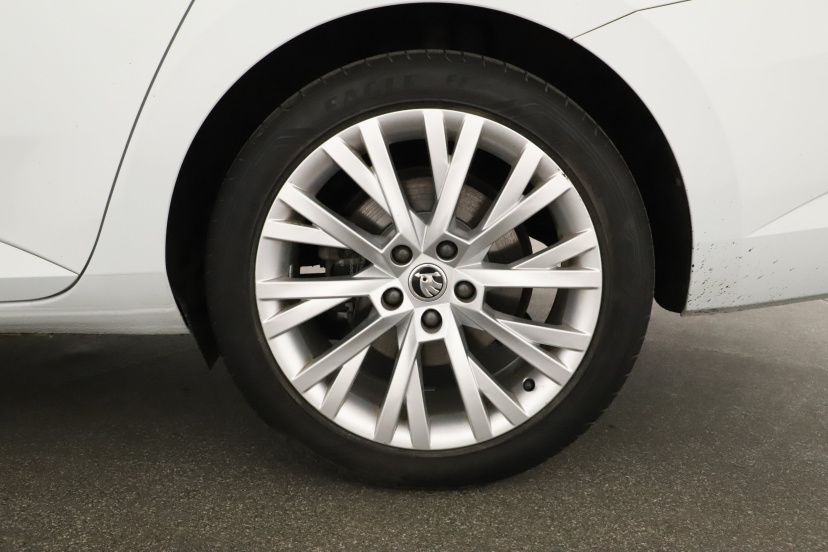 Škoda Superb, 2021