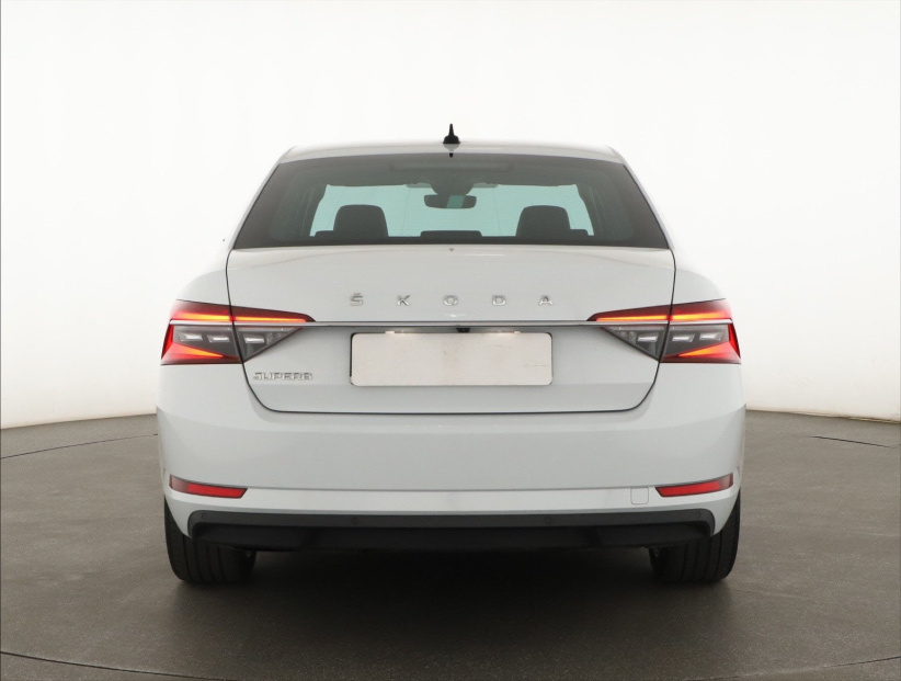 Škoda Superb, 2021