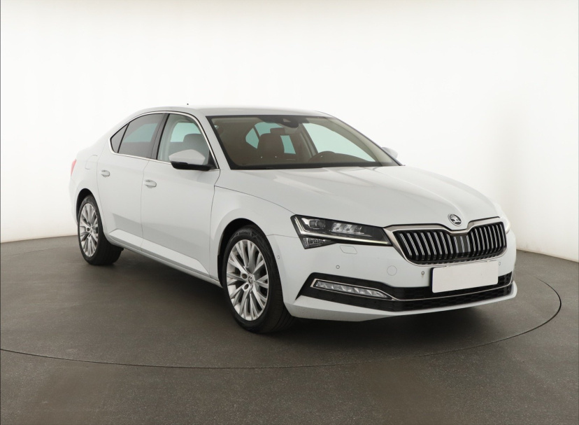 Škoda Superb, 2021