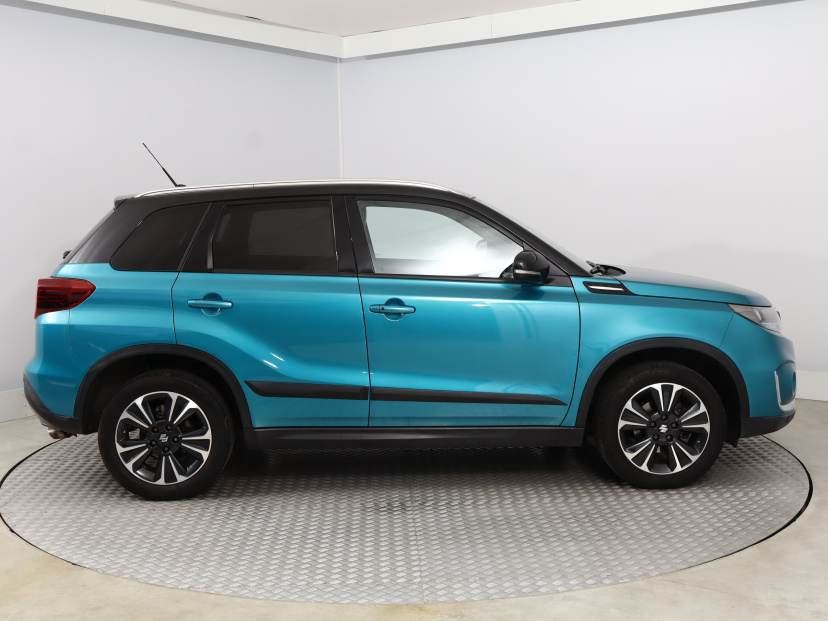 Suzuki Vitara, 2020