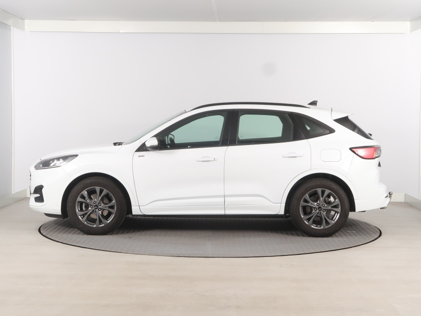 Ford Kuga, 2023