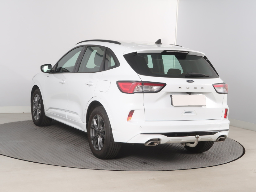 Ford Kuga, 2023