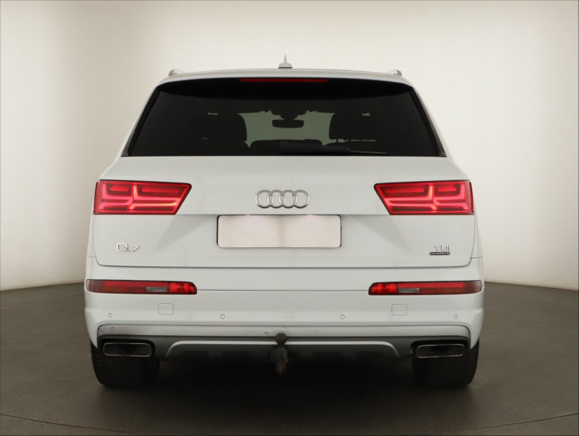 Audi Q7, 2016