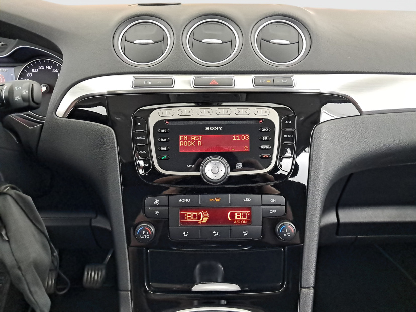 Ford S-Max, 2011