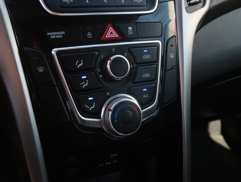 Hyundai i30, 2015