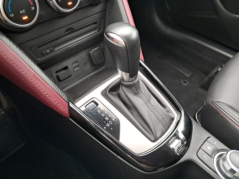Mazda CX-3, 2017