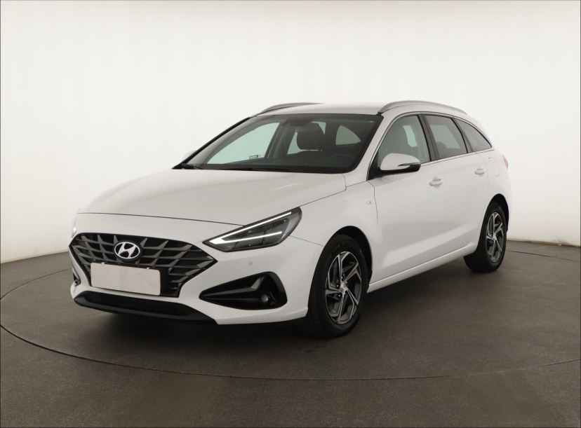 Hyundai i30, 2023
