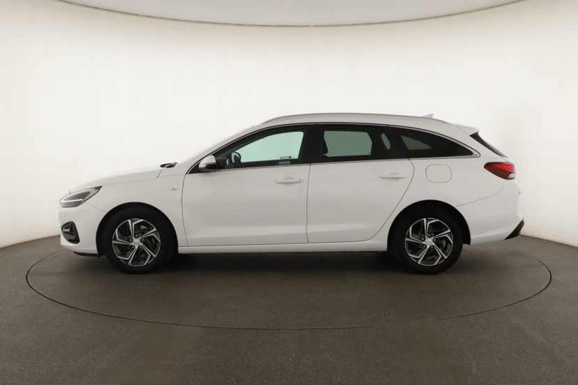 Hyundai i30, 2023