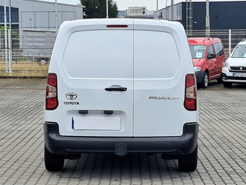 Toyota ProAce City, 2021