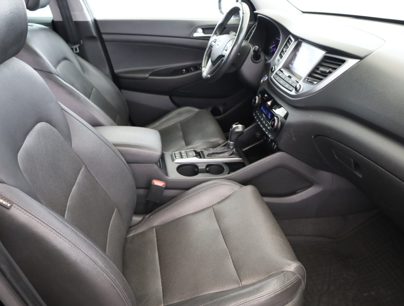 Hyundai Tucson, 2016